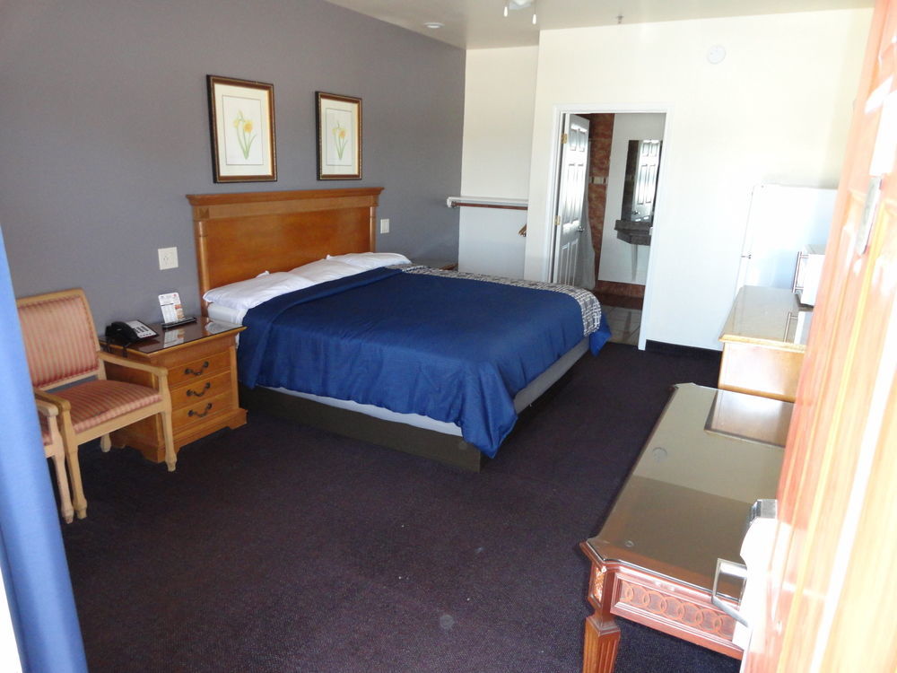 Americas Best Value Inn - Brownsville Eksteriør bilde