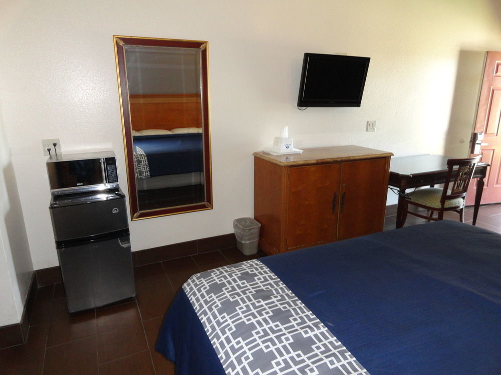 Americas Best Value Inn - Brownsville Eksteriør bilde